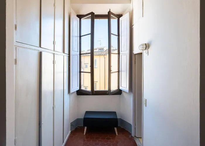Borgo Santa Croce フィレンツェ